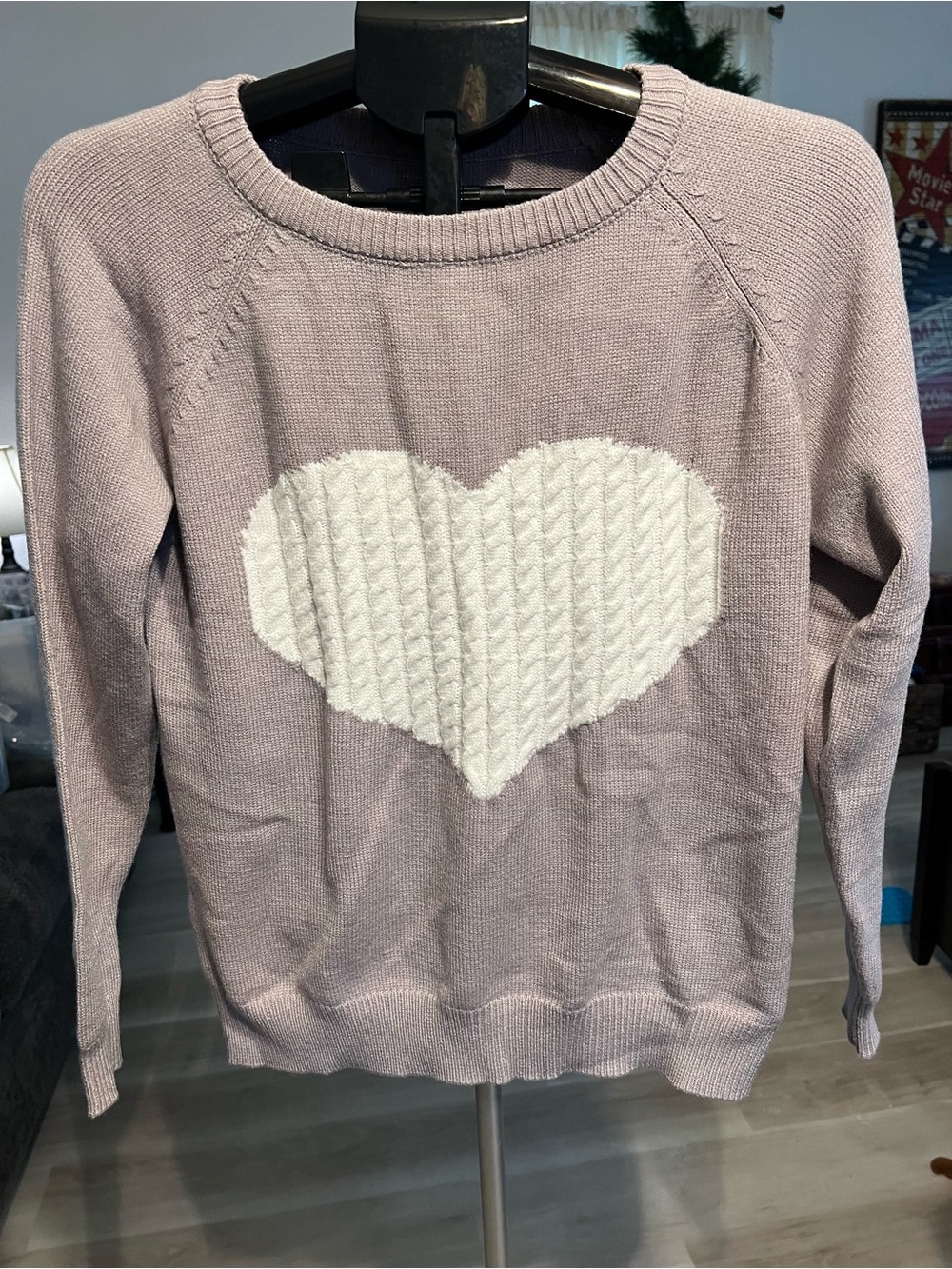 Women's Heart Knit Sweater - Light Grey & White/new never worn